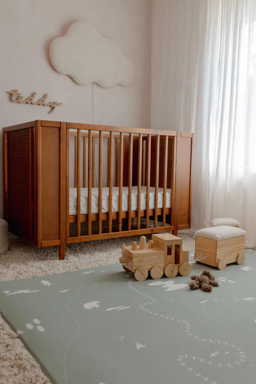 Little Wiwa non-toxic play mat in a childrens room