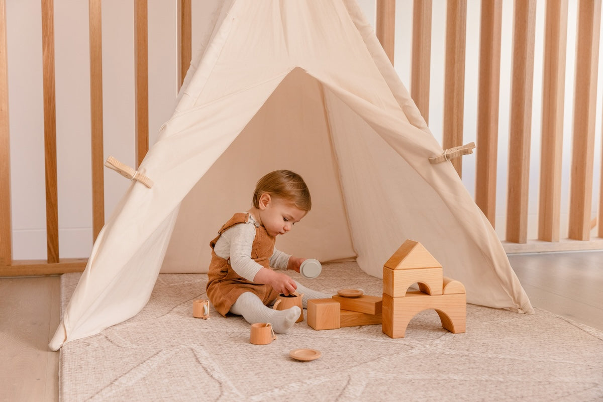 Woodland Peony Generös Play Mat